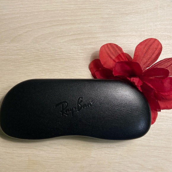 Ray- Ban Glasses Case - Picture 1 of 6